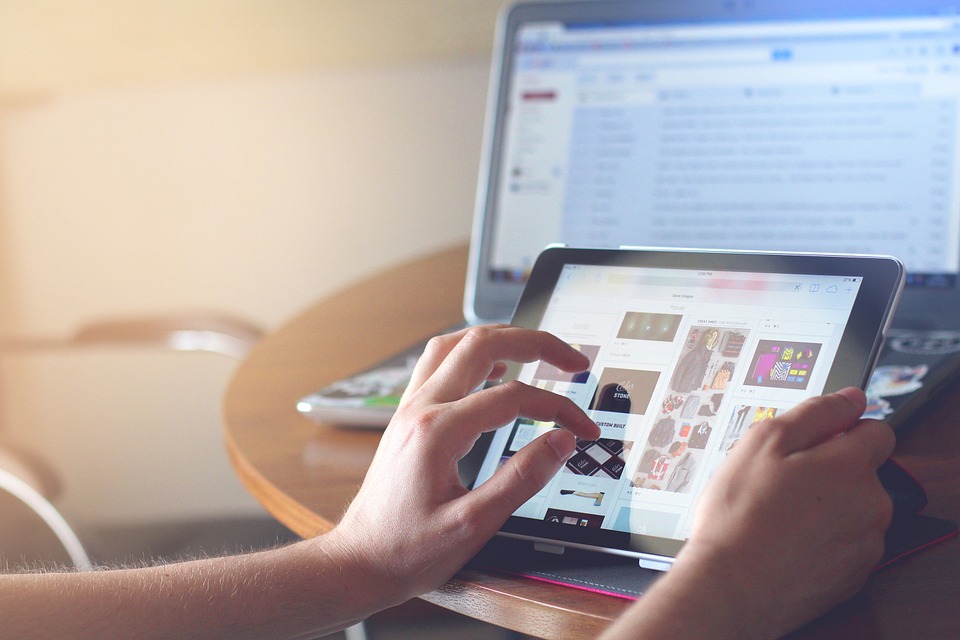 online gambling on tablet